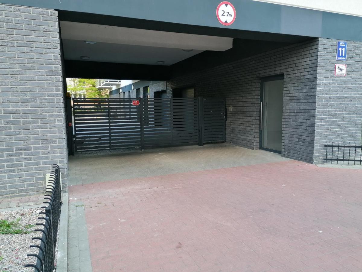 Apartamenty Mariela-Kolobrzeg Z Garazem Exterior photo
