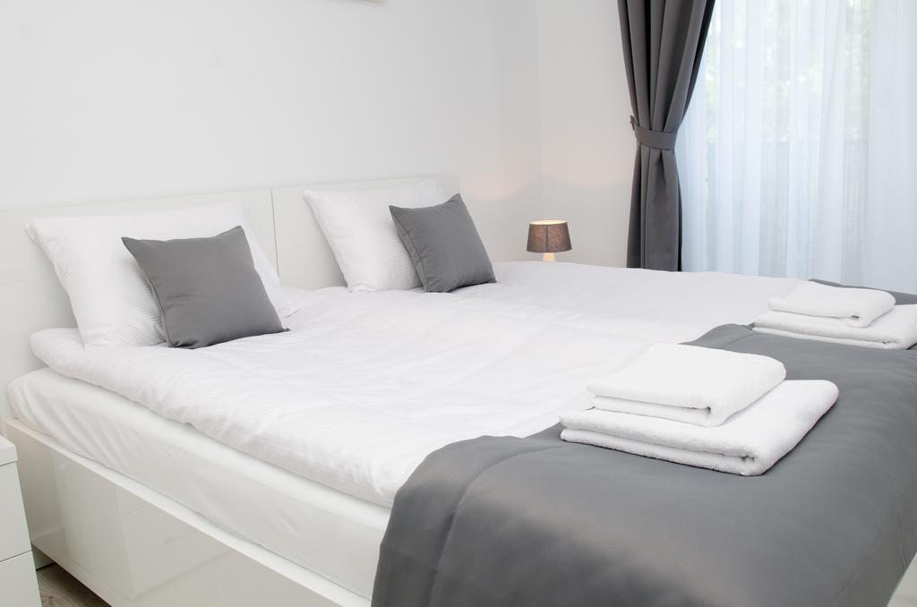 Apartamenty Mariela-Kolobrzeg Z Garazem Exterior photo