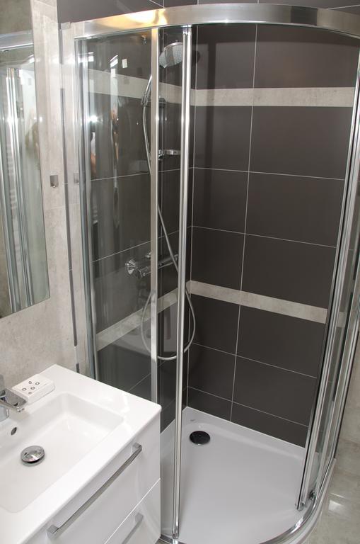 Apartamenty Mariela-Kolobrzeg Z Garazem Exterior photo